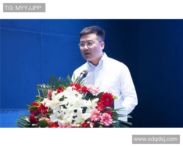 深圳篮球队耐力提升之路探讨与训练策略分析 深圳篮球队耐力提升之路探讨与训练策略分析