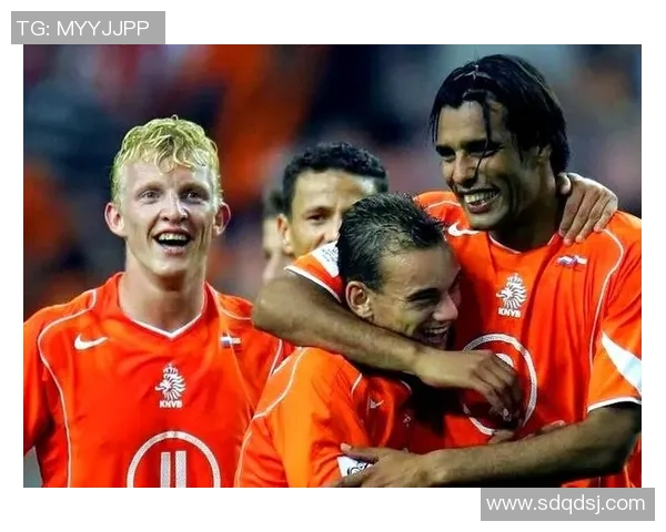 荷兰足球明星的辉煌历程与成就解析 荷兰足球明星的辉煌历程与成就解析