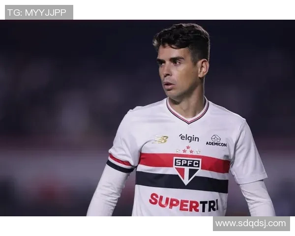 足球明星实力中腰的崛起与影响力分析探讨 足球明星实力中腰的崛起与影响力分析探讨